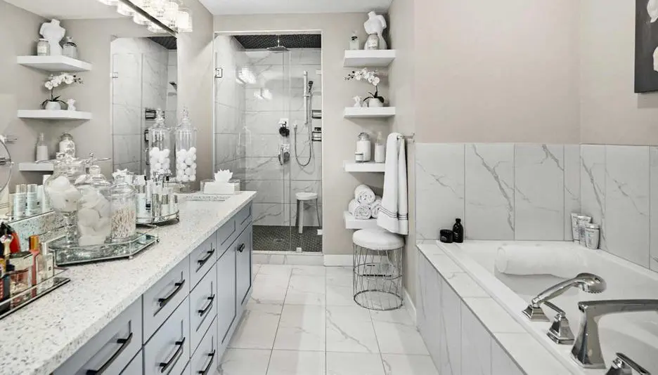 Bathroom cleaning transformation by Urban Clean Living